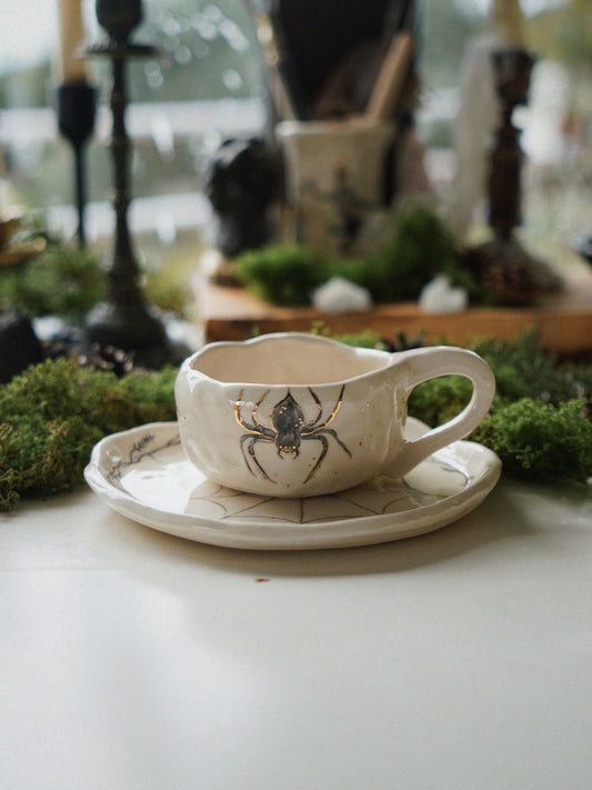 Golden Web Grove Set — Mug & Saucer (130ml)